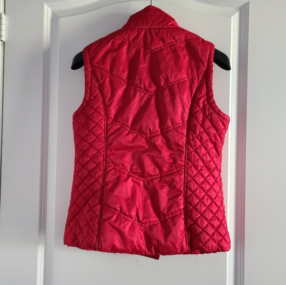 Guess Red Quited Vest Size Medium - Picture 8 of 8